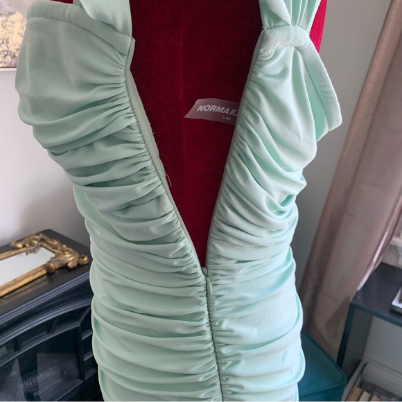 NORMA KAMALI FISHTAIL GOWN - Picture 12 of 16